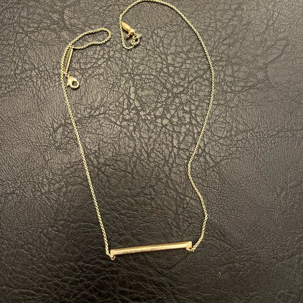 Kendra Scott Gold Bar Necklace